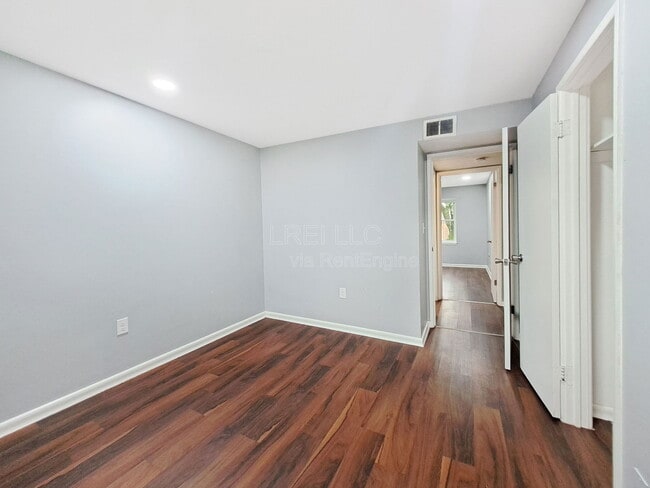 Building Photo - 1711 Valley Forge Way