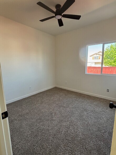 Building Photo - 13254 Sandia Cir
