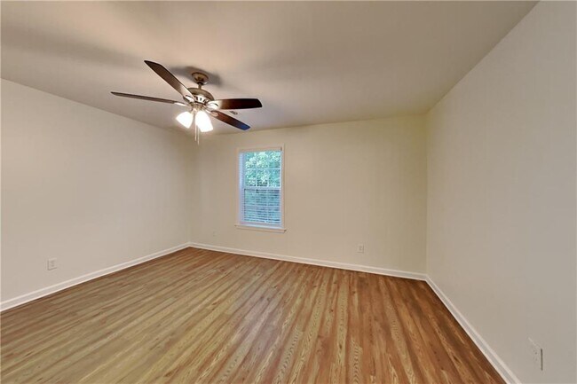 Building Photo - 5135 Gable Ridge Way