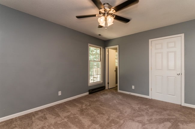 Building Photo - 2413 Keith Dr