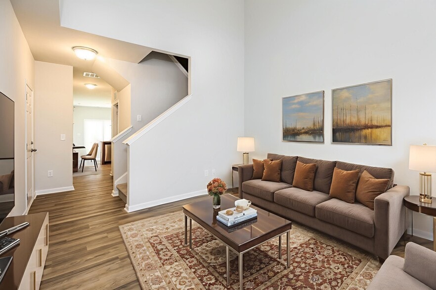 Building Photo - 7271 Bellacroft Dr