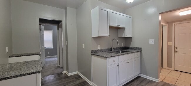 Building Photo - 8057 Meadow Ave