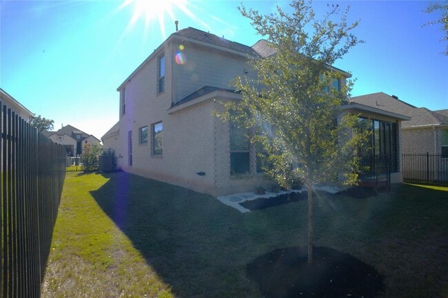 Building Photo - 284 Kimble Creek Lp