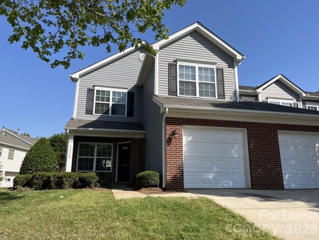 Building Photo - 12120 Stratfield Pl Cir