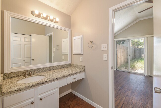 Building Photo - 7755 Springville Dr