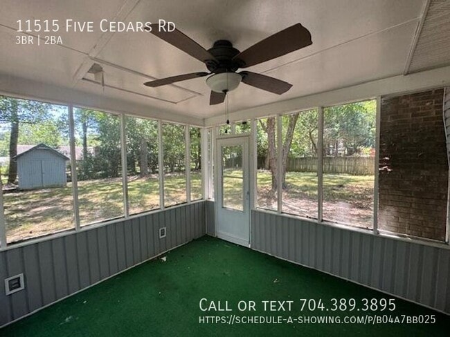 Building Photo - 11515 5 Cedars Rd