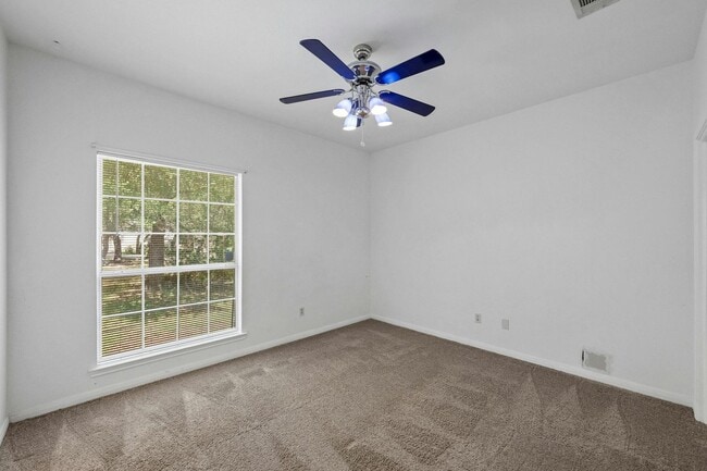 Building Photo - Serene Oasis on Nearly 2 Acres With a Pool!!