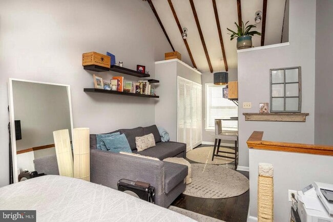 Building Photo - 524 Kauffman St