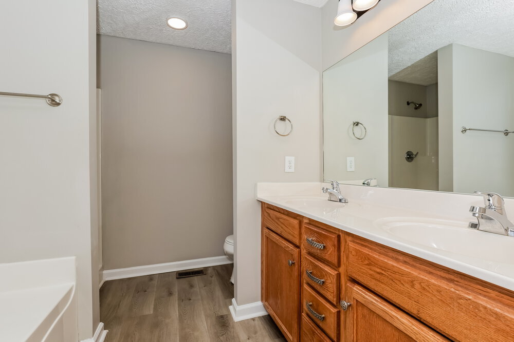Building Photo - 3128 Hardwood Dr