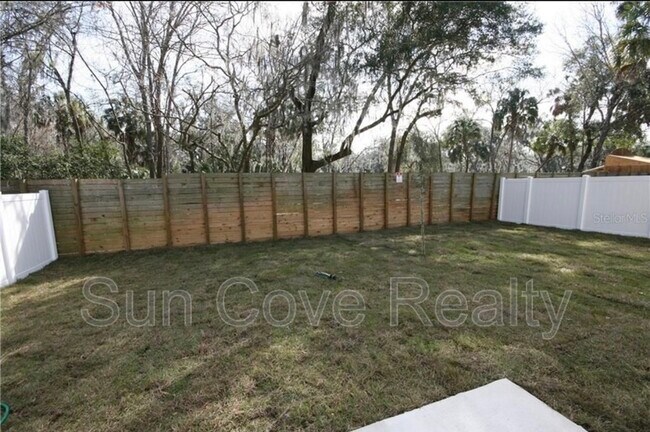 Building Photo - 4029 Forecast Dr