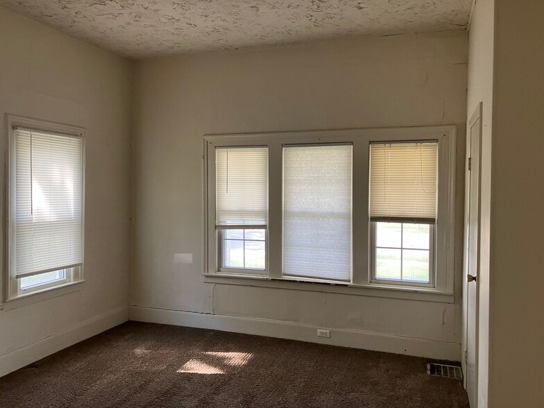 Bedroom 2 - 504 E Clinton St.