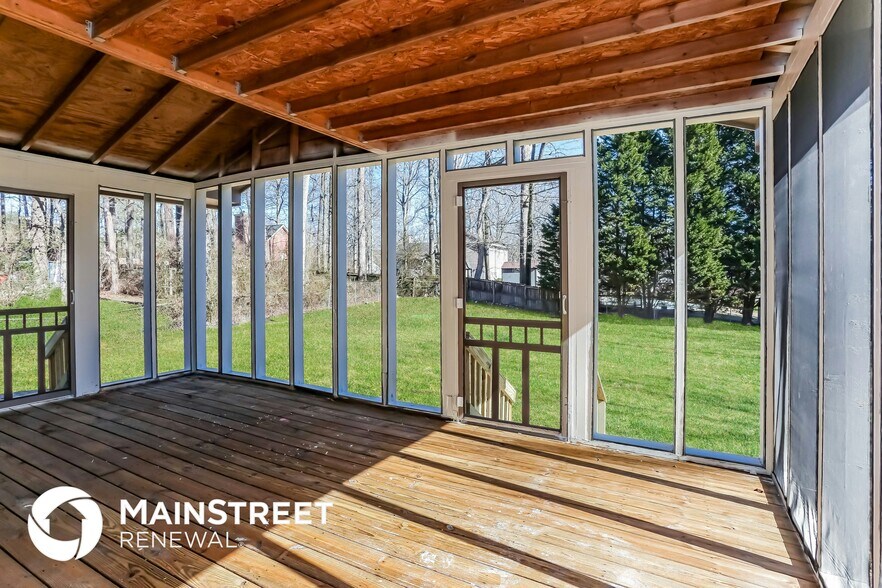 Building Photo - 3056 Gwinnstone Cir SW