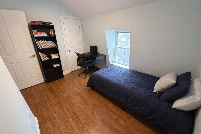 Building Photo - 78 Highland Ave