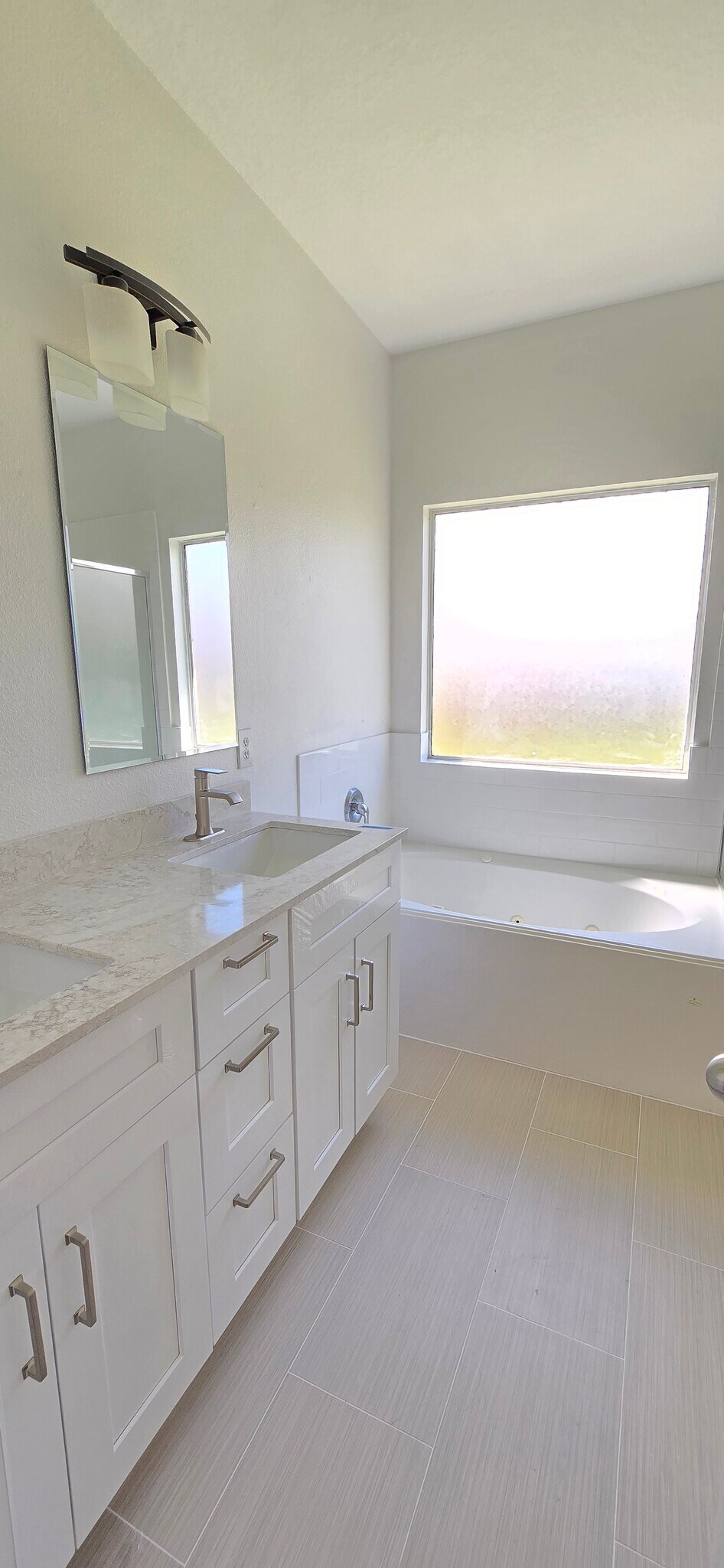 PRIMARY BATH - 25315 Sierra Woods Ln