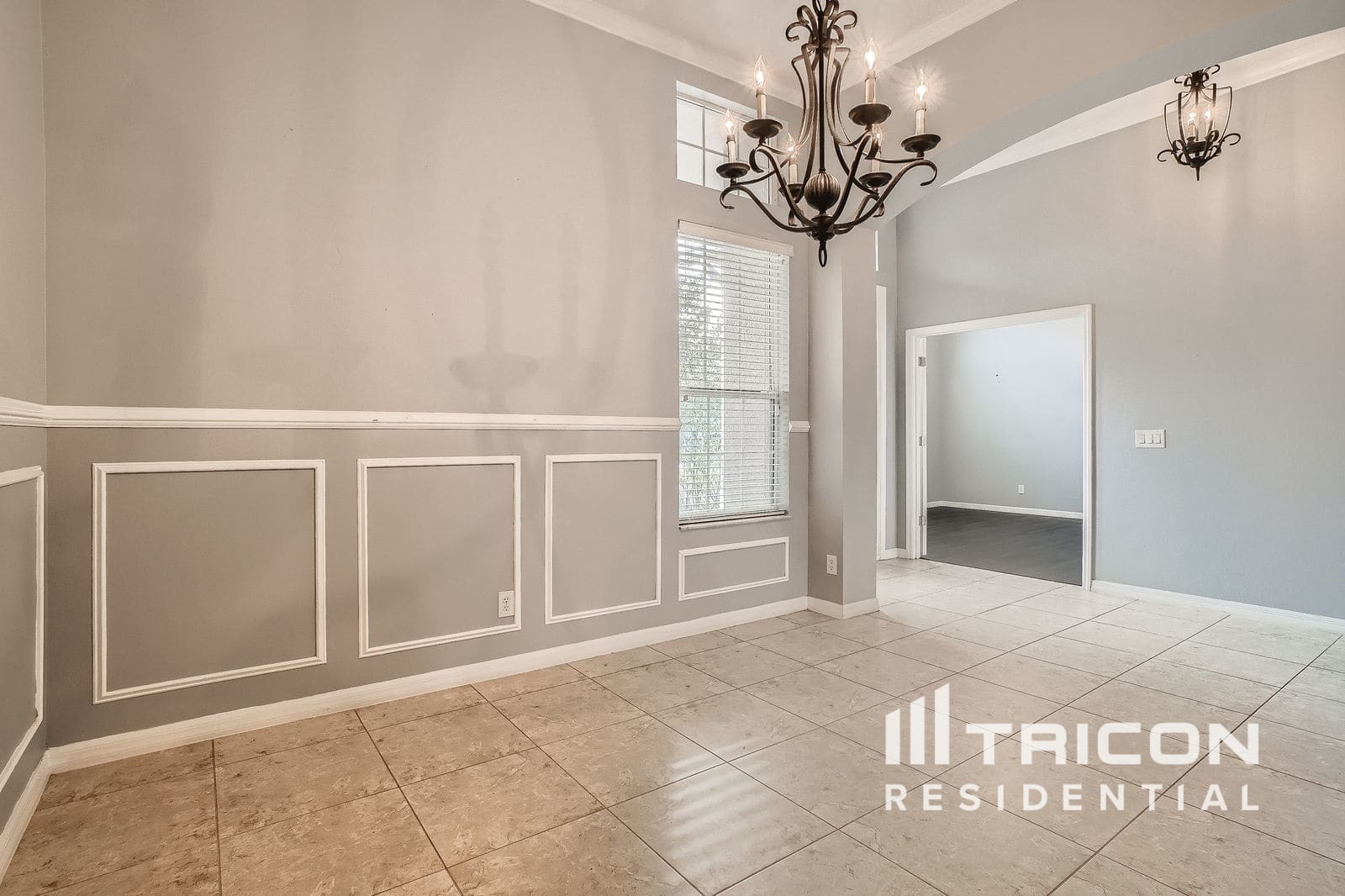 Building Photo - 929 Cavan Dr