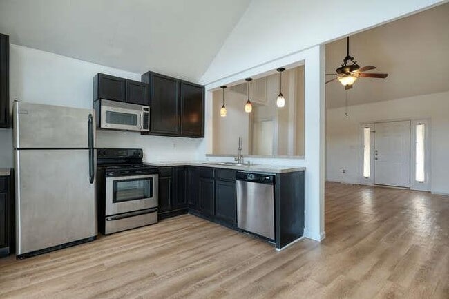 Building Photo - 14708 Foy Dr