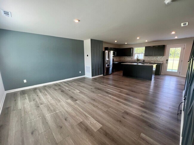 Building Photo - 5235 Compass Way