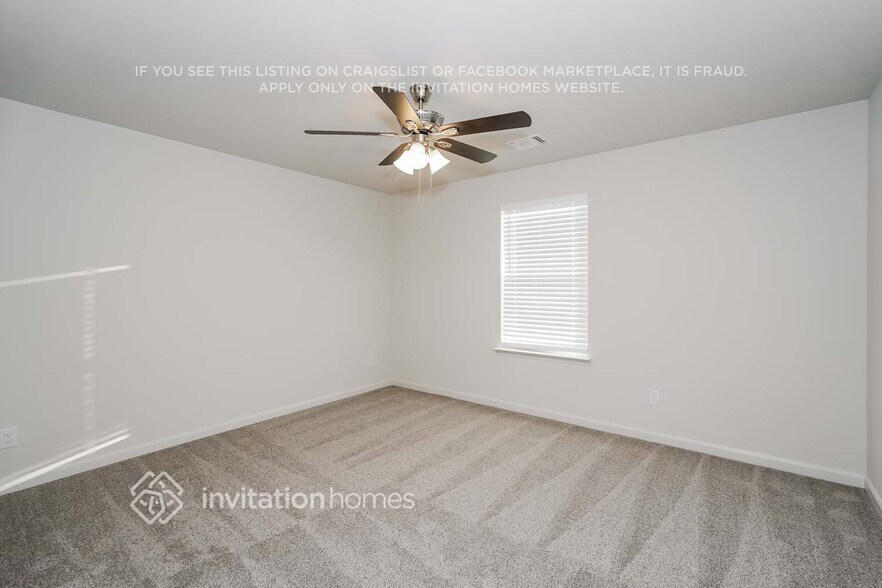 Building Photo - 10032 Pilot Pl