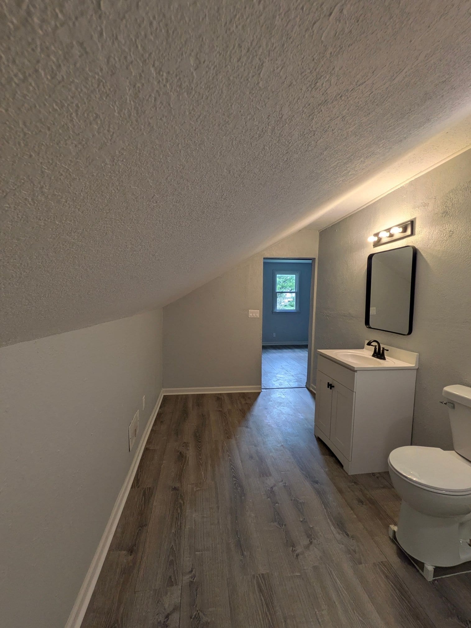 Building Photo - 3145 Brock Dr