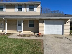 Building Photo - 42946 Emerald Dr