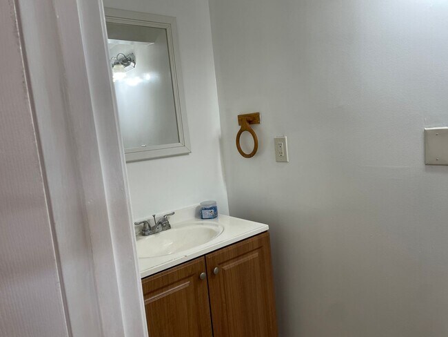 Building Photo - Charming 2-Bedroom, 1.5-Bathroom Brick Townhouse in Pigtown