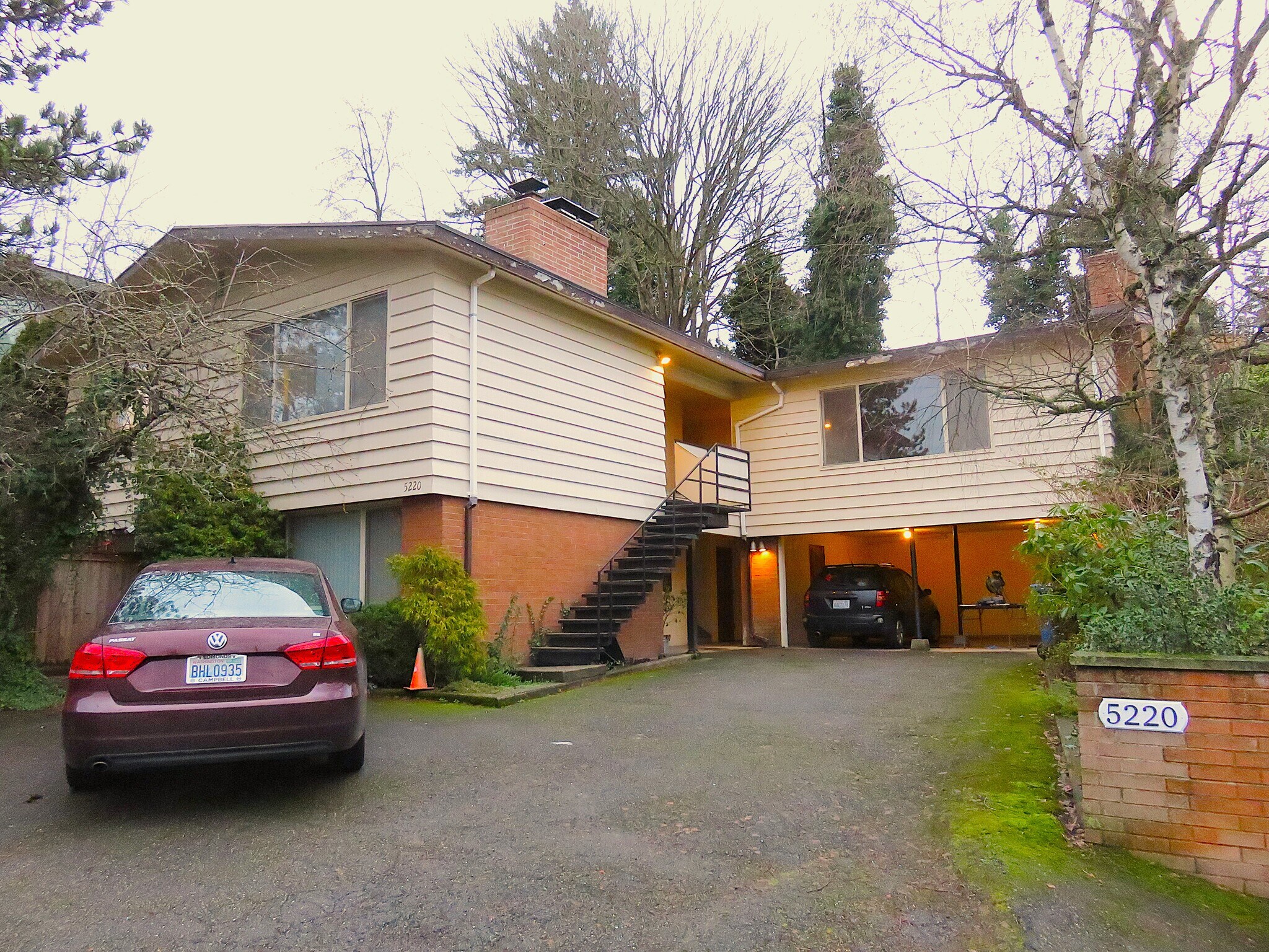 Building Photo - 5220 Sand Point Way NE