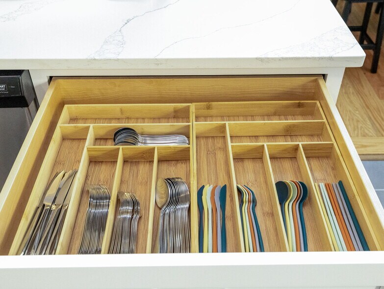 Building Photo - 110 Glen St