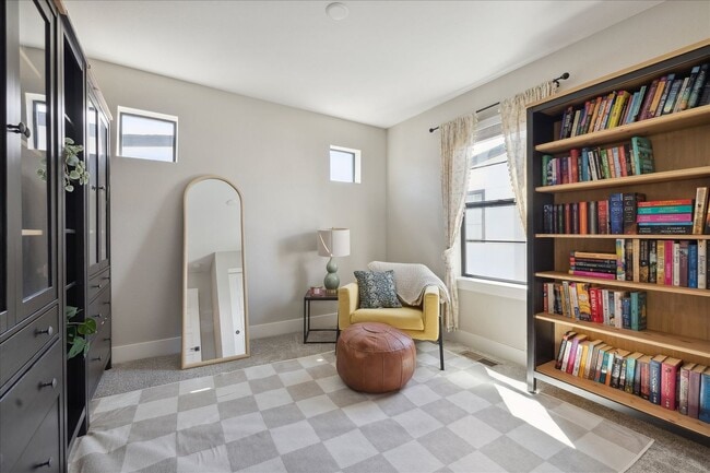 Building Photo - Modern 3BD, 2.5BA Virginia Village Townhome with 2-Car Garage