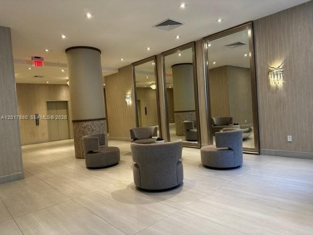 Building Photo - 5401 Collins Ave