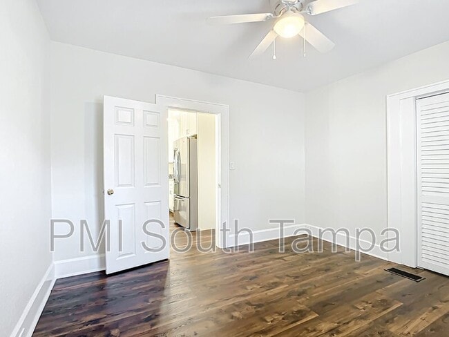 Building Photo - 375 4th St NW