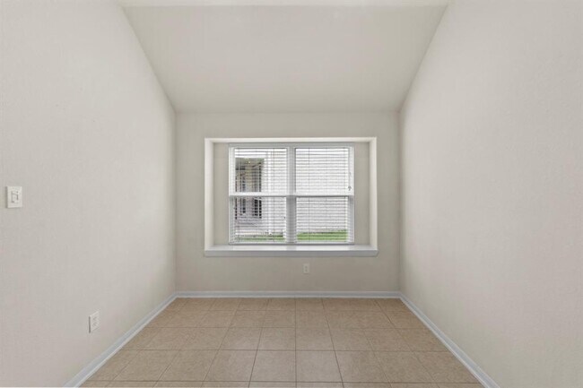 Building Photo - 9518 Denfield Ln