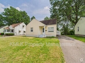 Building Photo - 636 Lurie Ave