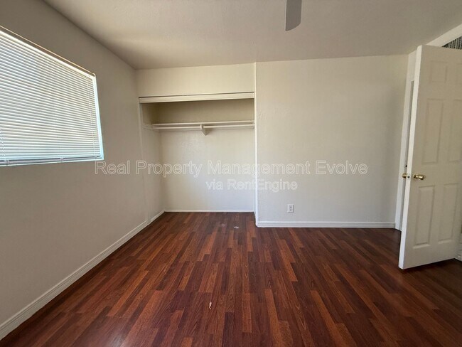 Building Photo - 4021 W Berridge Ln