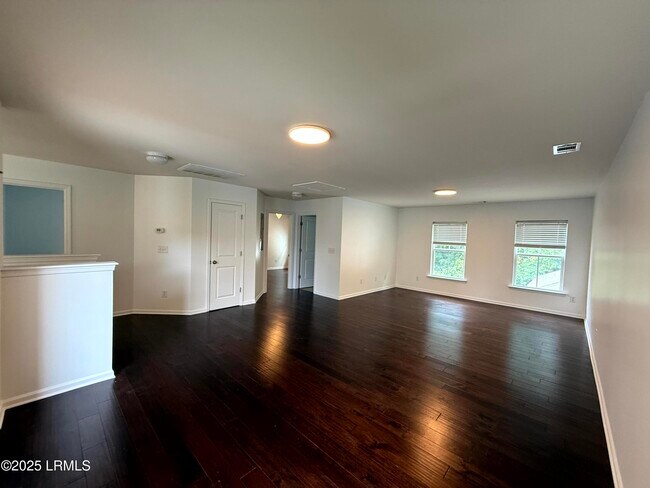 Building Photo - 17 Riversbridge Ct