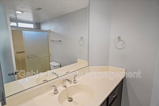 Building Photo - 22933 Banyan Pl