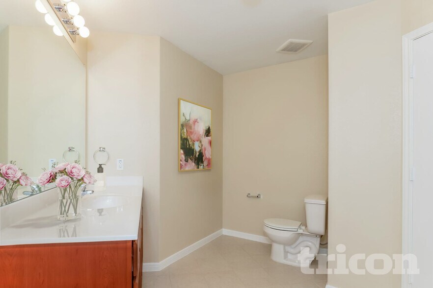 Building Photo - 416 Palomino Stand Dr