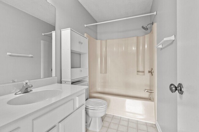 Building Photo - 3959 Aeries Way