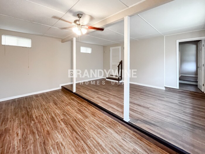 Building Photo - 922 Westgate Dr