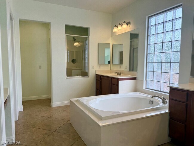 Building Photo - 7873 Sleeping Lily Dr