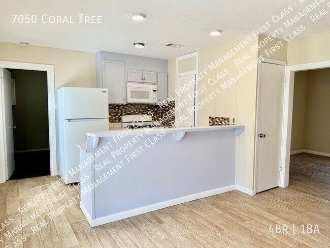 Building Photo - 7050 Coral Tree