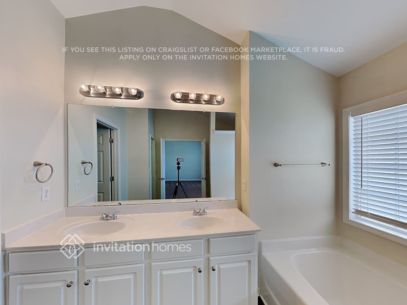 Building Photo - 14531 Asheton Creek Dr