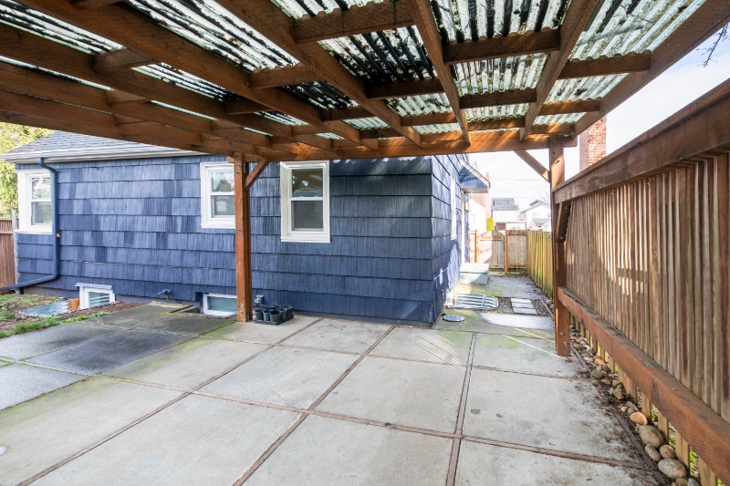 Building Photo - 5130 N Yale St