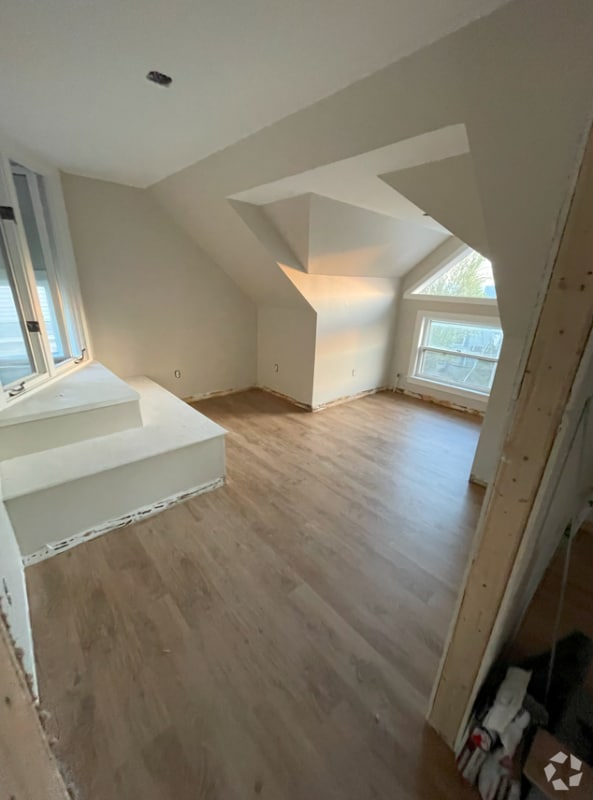Building Photo - 72 Hungerford Terrace