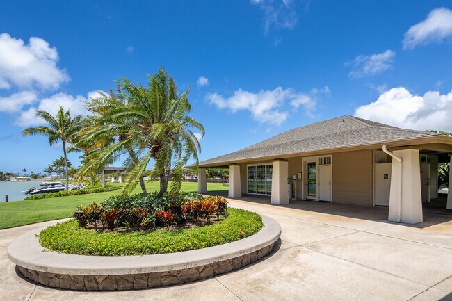 Building Photo - 520 Lunalilo Home Rd