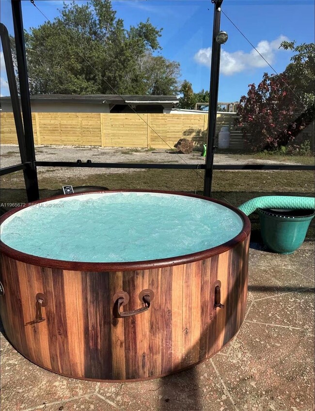 Building Photo - 30255 SW 197th Ave