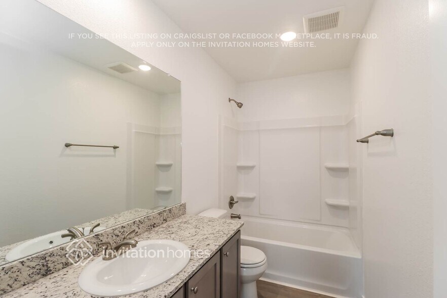 Building Photo - 24840 Scilla Wy