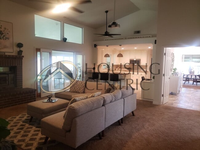 Building Photo - Single-Story Home with Saltwater Pool for ...