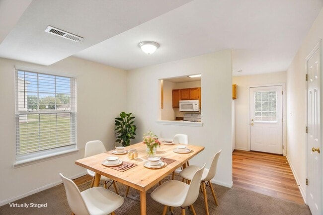 Building Photo - 3509-3511-3511 La Mesa Dr