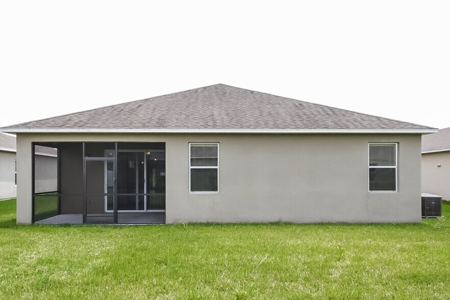 Building Photo - 9026 41st St E