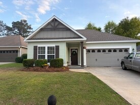 Building Photo - 306 Redbud Cir